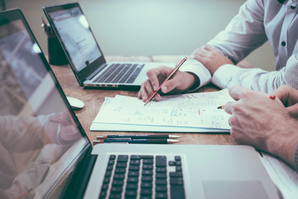 A London Business Partnership Digital Advisor helping a client that is part of the Brent Business Digital Support Programme with their digital marketing